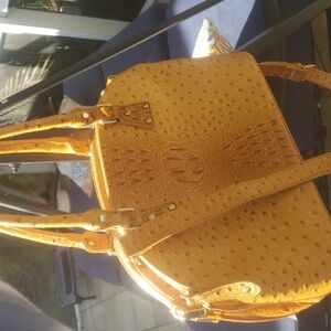 ❤Chic Croc-Embossed Tan Satchel